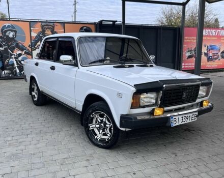 ВАЗ 2107 1992 у Кременчуге на Automoto.ua Білий ВАЗ 2107, об'ємом двигуна 1.5 л та пробігом 158 тис. км за 1150 $, фото 3 на Automoto.ua