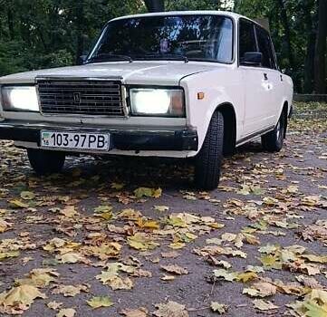 Белый ВАЗ 2107, объемом двигателя 1.5 л и пробегом 90 тыс. км за 1500 $, фото 9 на Automoto.ua