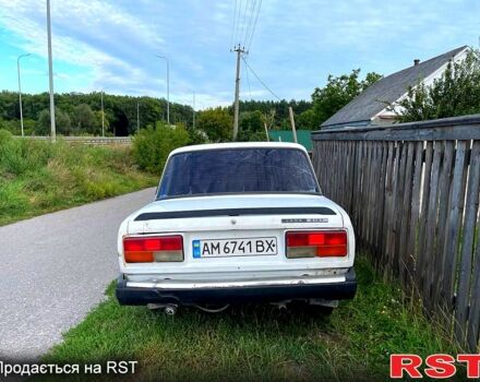 Білий ВАЗ 2107, об'ємом двигуна 1.5 л та пробігом 0 тис. км за 360 $, фото 1 на Automoto.ua