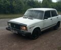 Белый ВАЗ 2107, объемом двигателя 1.5 л и пробегом 330 тыс. км за 306 $, фото 1 на Automoto.ua