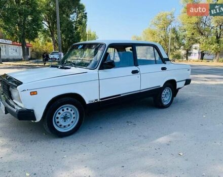 Белый ВАЗ 2107, объемом двигателя 1.3 л и пробегом 100 тыс. км за 950 $, фото 5 на Automoto.ua