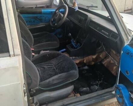 Белый ВАЗ 2107, объемом двигателя 1.6 л и пробегом 999 тыс. км за 600 $, фото 2 на Automoto.ua