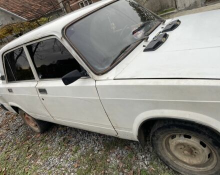 Белый ВАЗ 2107, объемом двигателя 1.5 л и пробегом 3 тыс. км за 406 $, фото 1 на Automoto.ua