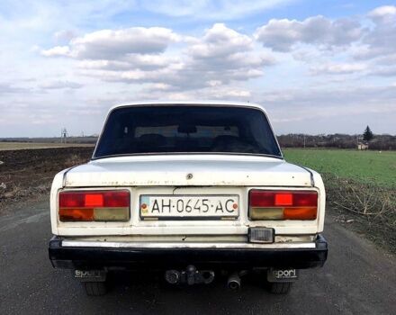 Белый ВАЗ 2107, объемом двигателя 15 л и пробегом 0 тыс. км за 800 $, фото 5 на Automoto.ua
