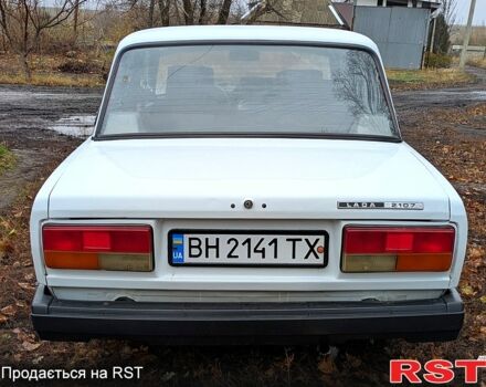 Білий ВАЗ 2107, об'ємом двигуна 1.5 л та пробігом 100 тис. км за 1300 $, фото 2 на Automoto.ua