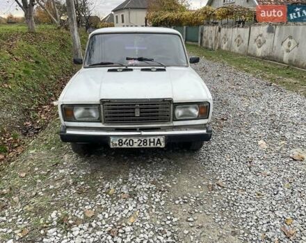 Белый ВАЗ 2107, объемом двигателя 1.5 л и пробегом 350 тыс. км за 406 $, фото 6 на Automoto.ua
