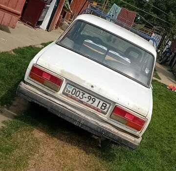 Білий ВАЗ 2107, об'ємом двигуна 1.5 л та пробігом 100 тис. км за 500 $, фото 3 на Automoto.ua