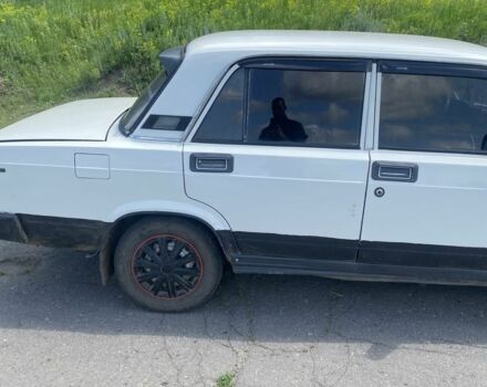 Белый ВАЗ 2107, объемом двигателя 1.5 л и пробегом 90 тыс. км за 647 $, фото 8 на Automoto.ua