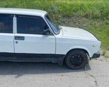 Белый ВАЗ 2107, объемом двигателя 1.5 л и пробегом 90 тыс. км за 647 $, фото 9 на Automoto.ua