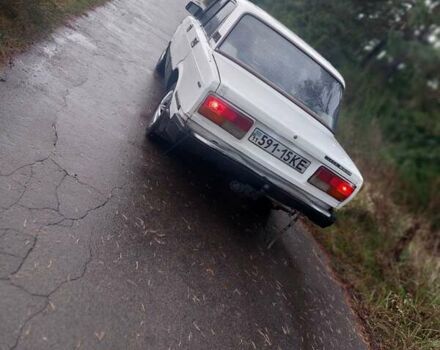 ВАЗ 2107 1994 в Ровно на Automoto.ua Белый ВАЗ 2107, объемом двигателя 1.6 л и пробегом 165 тыс. км за 900 $, фото 5 на Automoto.ua