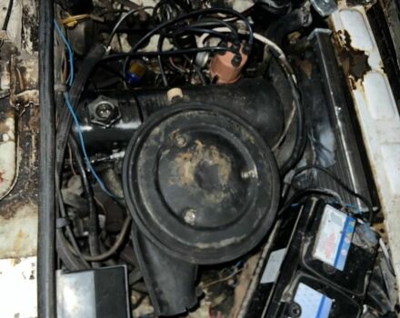 Белый ВАЗ 2107, объемом двигателя 1.5 л и пробегом 30 тыс. км за 600 $, фото 9 на Automoto.ua