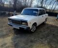Белый ВАЗ 2107, объемом двигателя 1.5 л и пробегом 100 тыс. км за 120 $, фото 1 на Automoto.ua