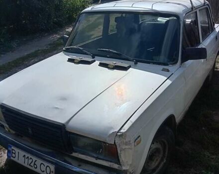 Белый ВАЗ 2107, объемом двигателя 1.3 л и пробегом 95 тыс. км за 500 $, фото 2 на Automoto.ua