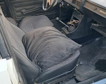 Белый ВАЗ 2107, объемом двигателя 1.5 л и пробегом 5 тыс. км за 1200 $, фото 4 на Automoto.ua