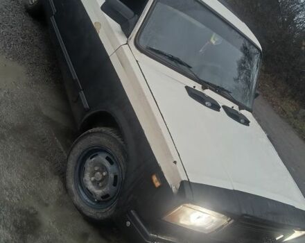 Белый ВАЗ 2107, объемом двигателя 1.7 л и пробегом 300 тыс. км за 497 $, фото 2 на Automoto.ua