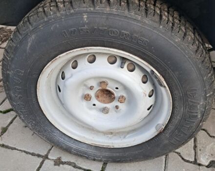 Белый ВАЗ 2107, объемом двигателя 1.5 л и пробегом 5 тыс. км за 1200 $, фото 3 на Automoto.ua