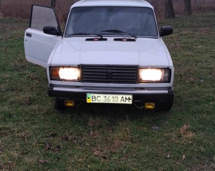 Білий ВАЗ 2107, об'ємом двигуна 1.5 л та пробігом 23 тис. км за 600 $, фото 4 на Automoto.ua