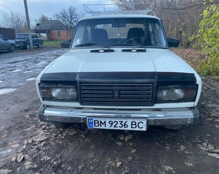 ВАЗ 2107 1996 в Ахтырке на Automoto.ua Белый ВАЗ 2107, объемом двигателя 0 л и пробегом 70 тыс. км за 750 $, фото 3 на Automoto.ua