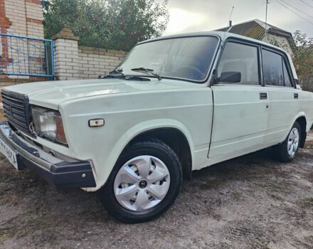 ВАЗ 2107 1996 у Ахтырке на Automoto.ua Білий ВАЗ 2107, об'ємом двигуна 1.5 л та пробігом 77 тис. км за 1100 $, фото 3 на Automoto.ua