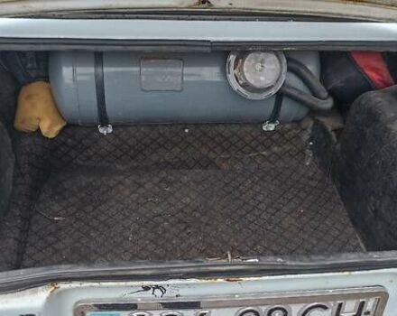 Білий ВАЗ 2107, об'ємом двигуна 1.6 л та пробігом 200 тис. км за 958 $, фото 7 на Automoto.ua