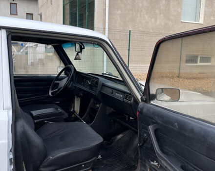 Белый ВАЗ 2107, объемом двигателя 1.45 л и пробегом 98 тыс. км за 799 $, фото 5 на Automoto.ua