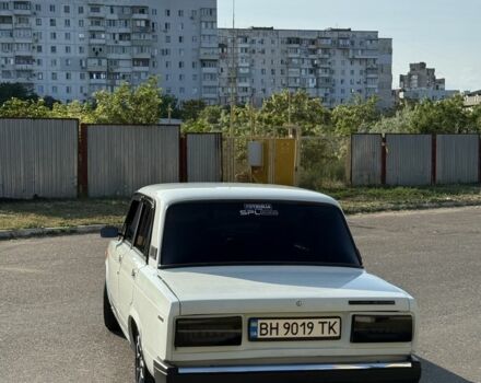 Белый ВАЗ 2107, объемом двигателя 1.5 л и пробегом 88 тыс. км за 1700 $, фото 3 на Automoto.ua