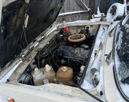 Белый ВАЗ 2107, объемом двигателя 0 л и пробегом 300 тыс. км за 308 $, фото 3 на Automoto.ua