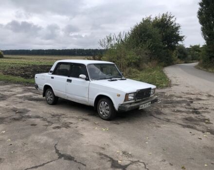 Білий ВАЗ 2107, об'ємом двигуна 1.3 л та пробігом 300 тис. км за 400 $, фото 1 на Automoto.ua