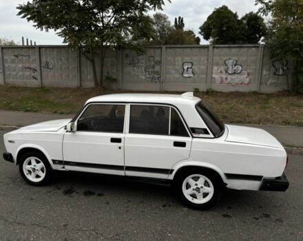 Белый ВАЗ 2107, объемом двигателя 1.6 л и пробегом 200 тыс. км за 699 $, фото 6 на Automoto.ua