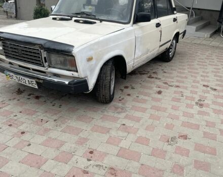 Белый ВАЗ 2107, объемом двигателя 1.5 л и пробегом 1000 тыс. км за 424 $, фото 1 на Automoto.ua