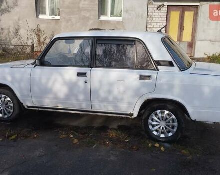 ВАЗ 2107 1996 в Кременчуге на Automoto.ua Белый ВАЗ 2107, объемом двигателя 1.57 л и пробегом 118 тыс. км за 1000 $, фото 6 на Automoto.ua