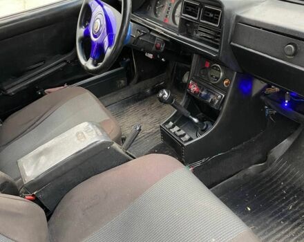 Белый ВАЗ 2107, объемом двигателя 1.5 л и пробегом 243 тыс. км за 710 $, фото 5 на Automoto.ua