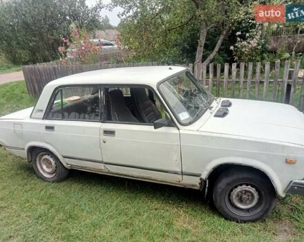 Белый ВАЗ 2107, объемом двигателя 1.3 л и пробегом 602 тыс. км за 600 $, фото 5 на Automoto.ua