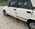 Белый ВАЗ 2107, объемом двигателя 1.5 л и пробегом 1000 тыс. км за 424 $, фото 4 на Automoto.ua