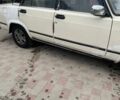 Белый ВАЗ 2107, объемом двигателя 1.5 л и пробегом 1000 тыс. км за 424 $, фото 2 на Automoto.ua