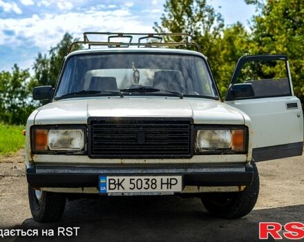 Белый ВАЗ 2107, объемом двигателя 1.5 л и пробегом 0 тыс. км за 700 $, фото 6 на Automoto.ua