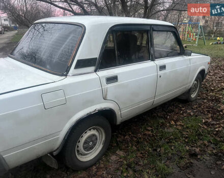 Белый ВАЗ 2107, объемом двигателя 0 л и пробегом 200 тыс. км за 470 $, фото 9 на Automoto.ua