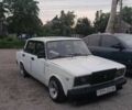 Белый ВАЗ 2107, объемом двигателя 1.7 л и пробегом 100 тыс. км за 600 $, фото 1 на Automoto.ua