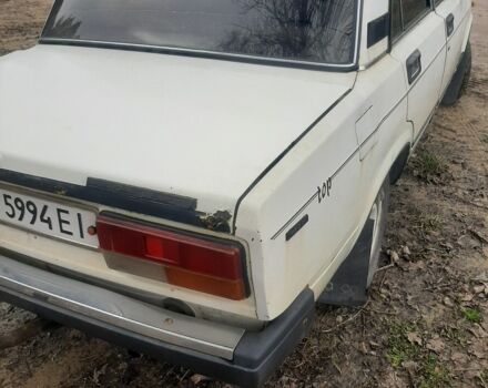 Белый ВАЗ 2107, объемом двигателя 1.5 л и пробегом 74 тыс. км за 750 $, фото 3 на Automoto.ua