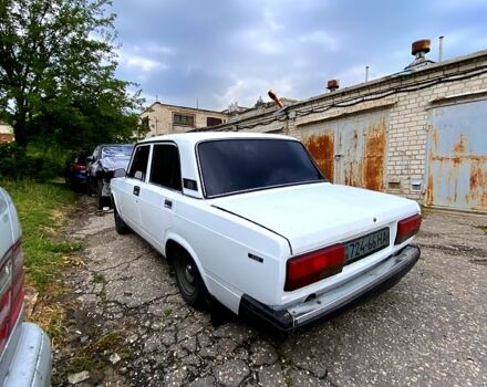 Білий ВАЗ 2107, об'ємом двигуна 1.6 л та пробігом 200 тис. км за 750 $, фото 3 на Automoto.ua
