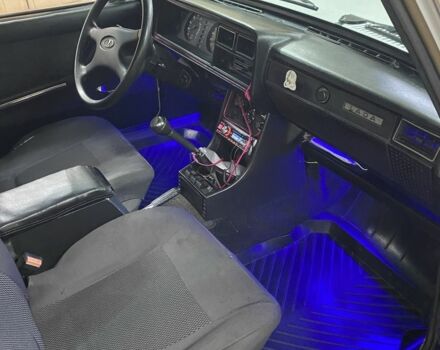 Белый ВАЗ 2107, объемом двигателя 1.5 л и пробегом 3 тыс. км за 832 $, фото 6 на Automoto.ua