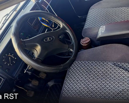 Білий ВАЗ 2107, об'ємом двигуна 1.5 л та пробігом 250 тис. км за 1457 $, фото 8 на Automoto.ua