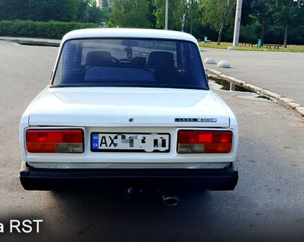 Білий ВАЗ 2107, об'ємом двигуна 1.5 л та пробігом 250 тис. км за 1457 $, фото 2 на Automoto.ua