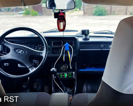 Білий ВАЗ 2107, об'ємом двигуна 1.5 л та пробігом 250 тис. км за 1457 $, фото 5 на Automoto.ua