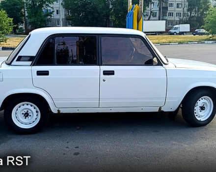 Білий ВАЗ 2107, об'ємом двигуна 1.5 л та пробігом 250 тис. км за 1457 $, фото 6 на Automoto.ua