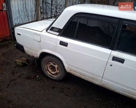 Білий ВАЗ 2107, об'ємом двигуна 1.6 л та пробігом 91 тис. км за 710 $, фото 7 на Automoto.ua