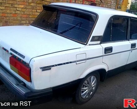 Белый ВАЗ 2107, объемом двигателя 1.5 л и пробегом 140 тыс. км за 650 $, фото 3 на Automoto.ua