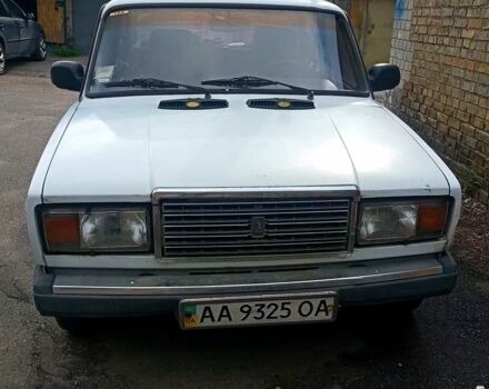 Белый ВАЗ 2107, объемом двигателя 1.5 л и пробегом 140 тыс. км за 650 $, фото 1 на Automoto.ua