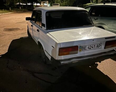 Белый ВАЗ 2107, объемом двигателя 1.6 л и пробегом 3 тыс. км за 908 $, фото 3 на Automoto.ua