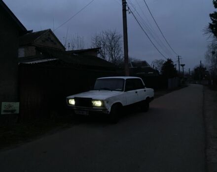 Білий ВАЗ 2107, об'ємом двигуна 1.5 л та пробігом 100 тис. км за 711 $, фото 4 на Automoto.ua